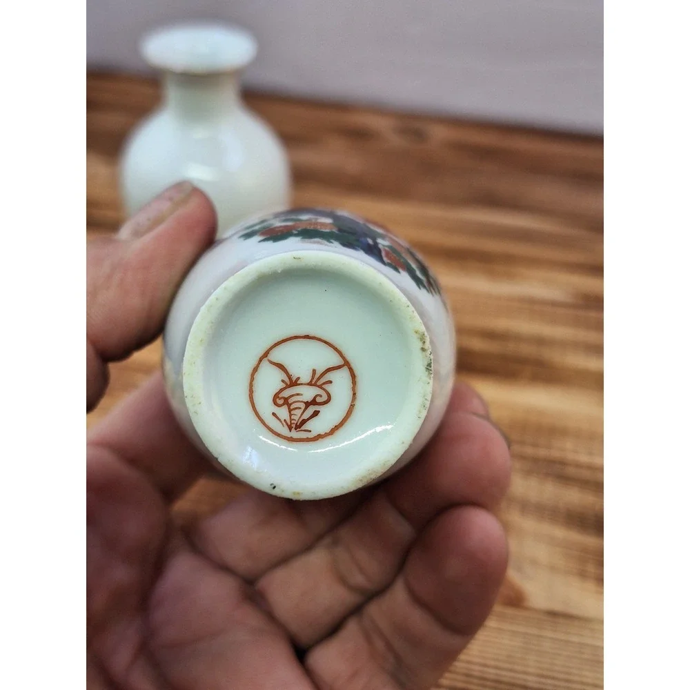 2 Japanese Porcelain 4